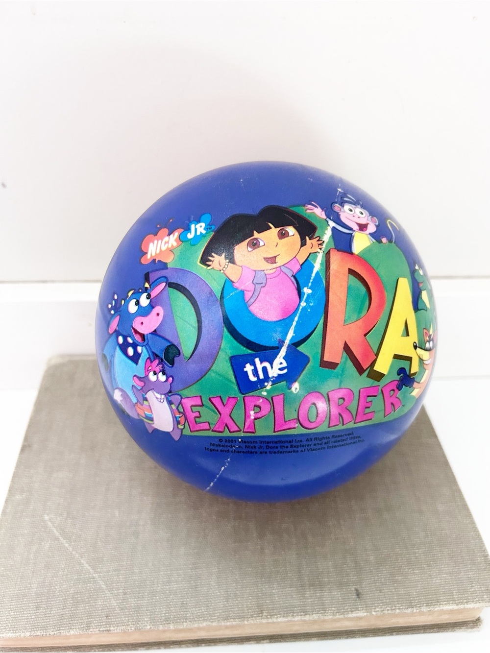 Vintage Nickelodeon Dora the Explorer Rubber Air Filled Bottle 2001